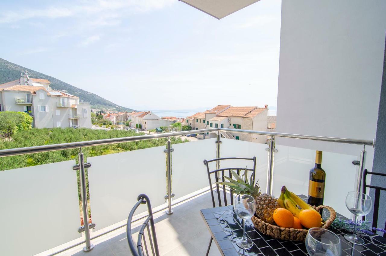 Apartments Sara 3 Μπολ Εξωτερικό φωτογραφία